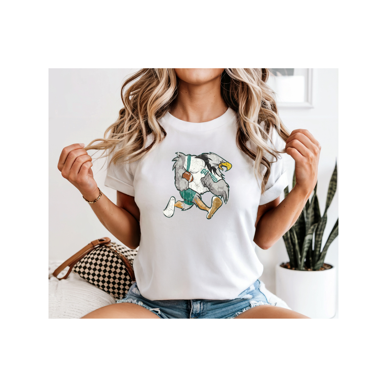 Eagles Football Retro Mascot T‑Shirt Vintage Running Go Birds Graphic