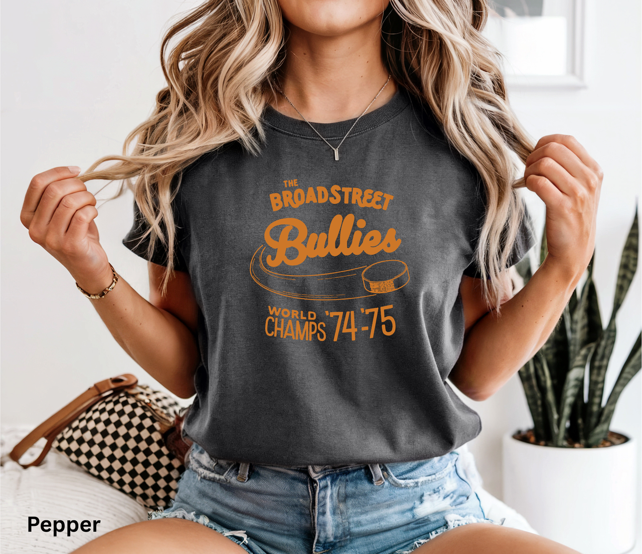 Broad Street Bullies Hockey Retro Tee World Champs 74-75 Vintage Logo Philadelphia Hockey T-Shirt Flyers