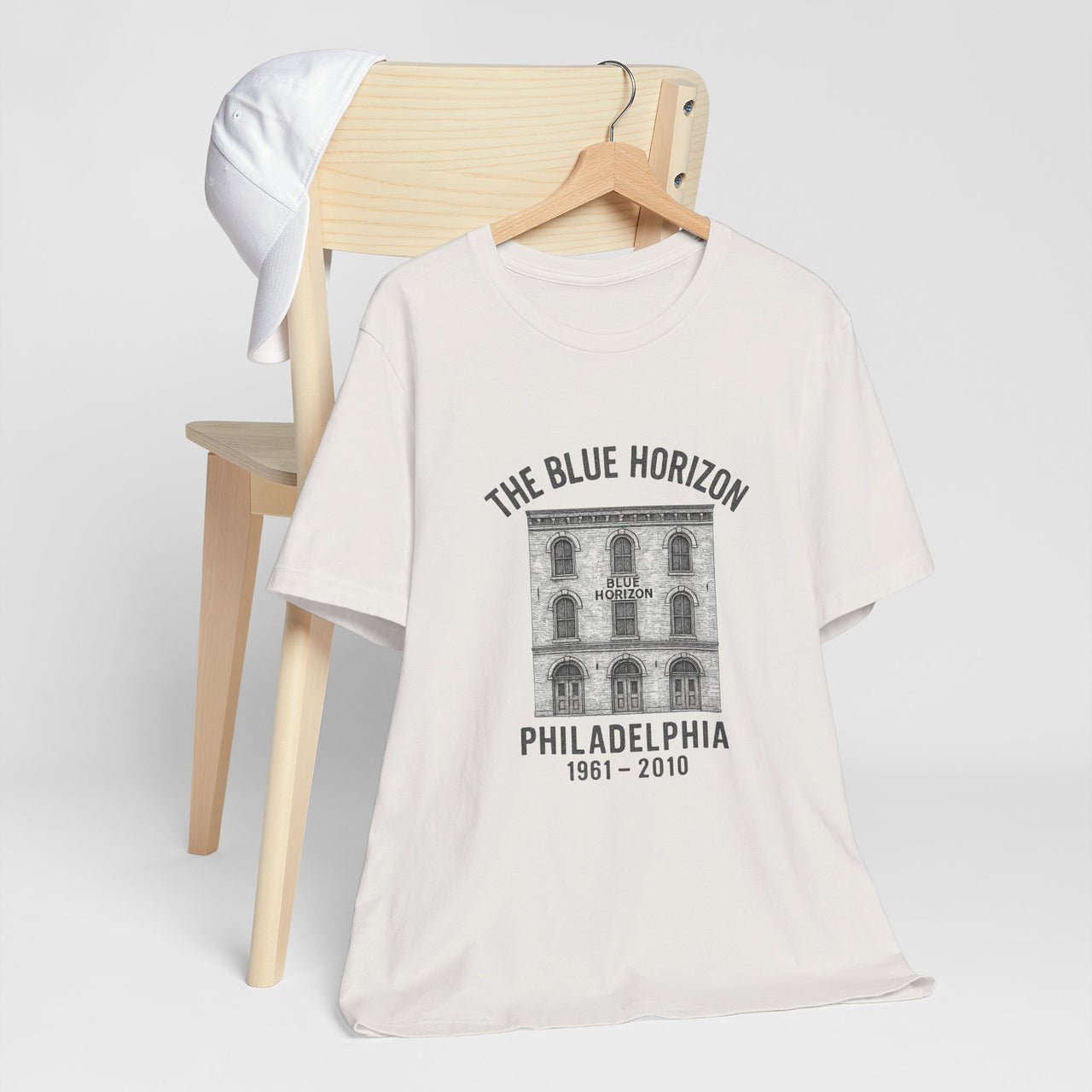 Retro The Blue Horizon Unisex Jersey Short Sleeve Tee